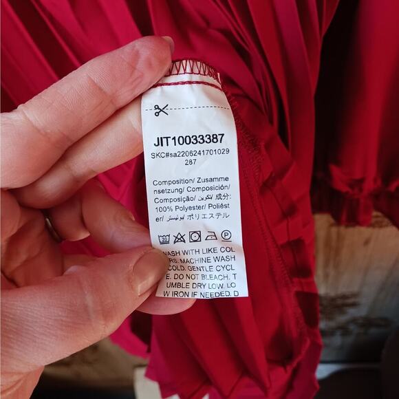 Shein Modest Pleated Red Dress Size Large - Picture 9 of 9
